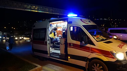 Sivil Ekip Aracı Kaza Yaptı: 2'si Polis 4 Yaralı