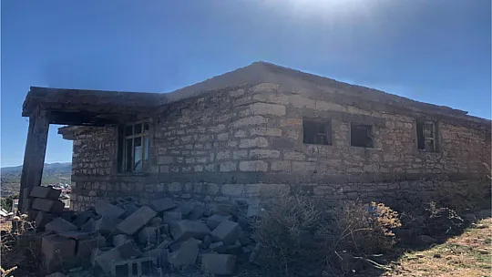 Metruk Binalar Yıkılıyor