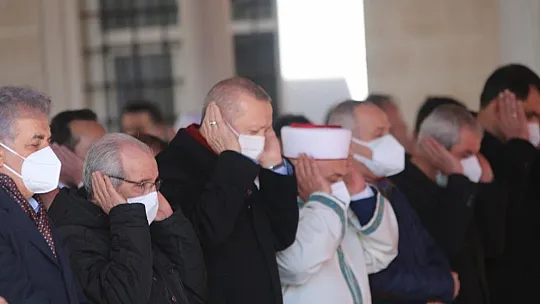 Hocaların Hocası Abdullah Nazırlı Tekbirlerle Uğurlandı