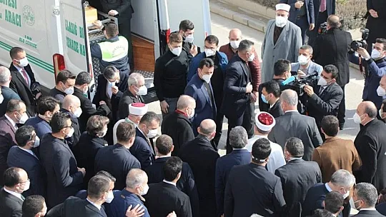 Hocaların Hocası Abdullah Nazırlı Tekbirlerle Uğurlandı