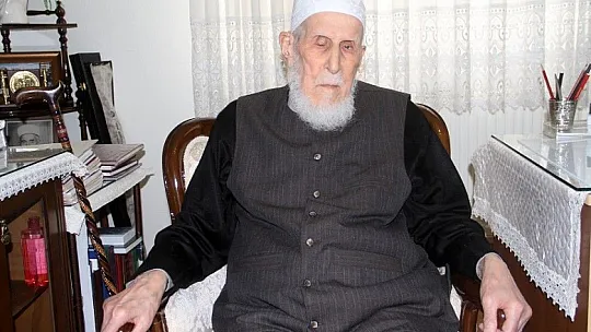 Hocaların Hocası Abdullah Nazırlı Tekbirlerle Uğurlandı