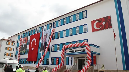 Bakan Özer Limak Ortaokulu'nun Açılışına Katıldı