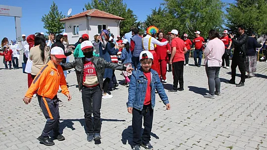 Elazığ'da 'Engelsiz Uçurtma Şenliği' Renkli Görüntülere Sahne Oldu