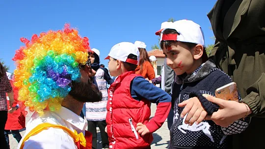 Elazığ'da 'Engelsiz Uçurtma Şenliği' Renkli Görüntülere Sahne Oldu