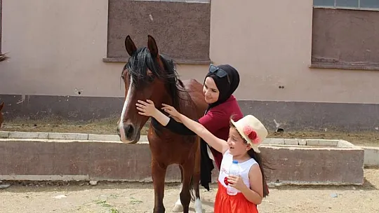 Öğrenciler TAHAM'da Keyifli Dakikalar Geçirdi