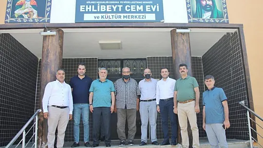 Başkan Yıldırım, Muharrem Ayı Dolayısıyla Elazığ'da Bulunan Cem Evlerini Ziyaret Etti