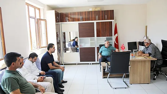 Başkan Yıldırım, Muharrem Ayı Dolayısıyla Elazığ'da Bulunan Cem Evlerini Ziyaret Etti