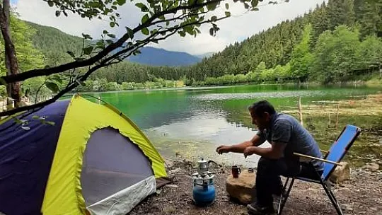Ailece Türkiye'yi gezdiler şimdi sıra dünya turunda