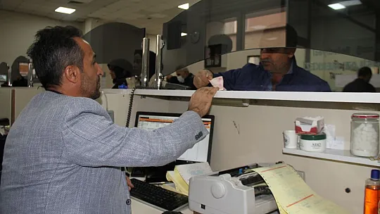 Kalp Masajı ile Bir Vatandaşı Hayatta Tutan Belediye Personeli Konuştu