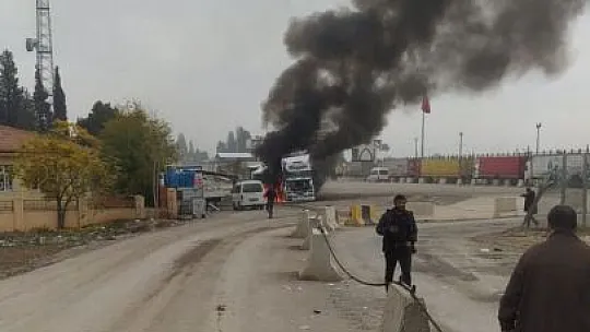 Karkamış'a 7 roket düştü: 2 Ölü 7 Yaralı