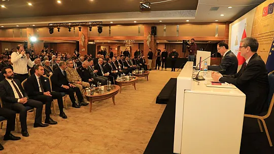 Ombudsman Malkoç Elazığlılara sistemin tarihini anlattı