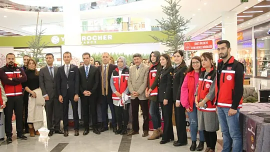 Elazığ'da 25 Kasım Kadına Yönelik Şiddetle Mücadele Günü etkinliği