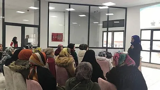 Elazığ'da 'ailede çocukla iletişim' semineri düzenlendi