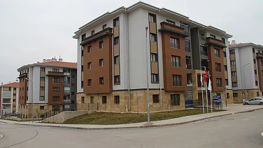 24 Ocak depreminde evleri yıkılan vatandaşlar artık güven içerisinde konutlarında yaşıyor