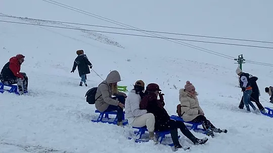 Hazarbaba Kayak Merkezinde Sezon Açıldı mı?