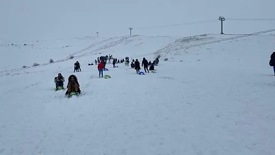 Hazarbaba Kayak Merkezinde Sezon Açıldı mı?