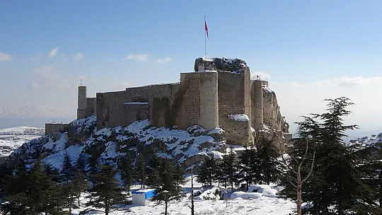 Tarihi Harput, bu depremleri de hasarsız atlattı...