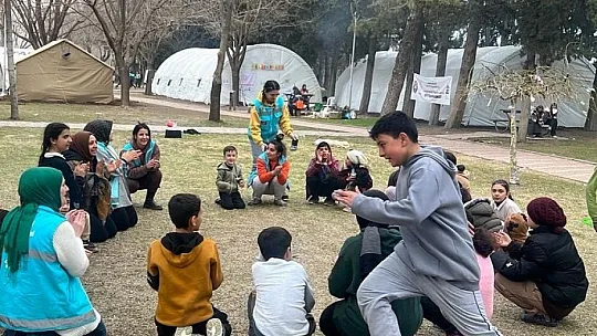 Hep Birlikte Bu Zor Günleri de Aşacağız