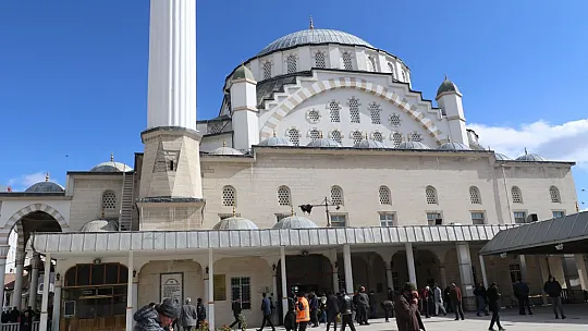 Elazığ'ın Tarihi Camisinde 3 Depremde de Aynısı Oldu