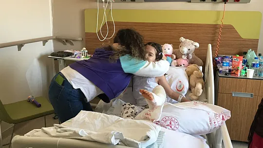 Depremin simgesi Yağmur'un en büyük hayali gerçekleşti