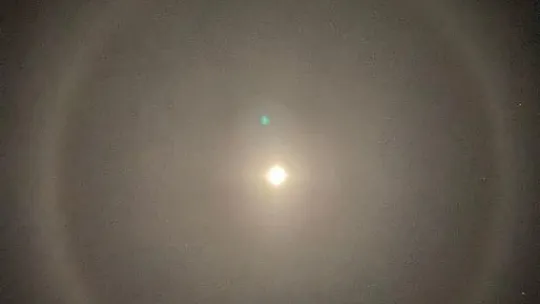 Elazığ'da Ay halesi oluştu