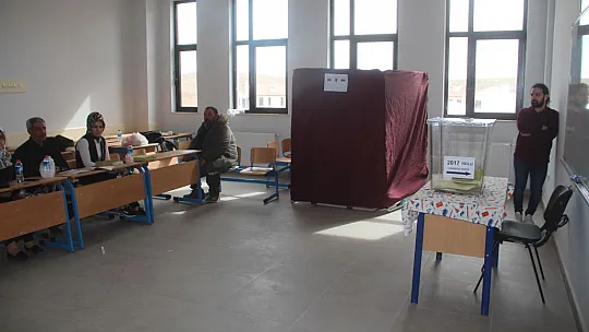 Muhtarlık seçimleri cumhurbaşkanlığı seçimlerini aratmadı
