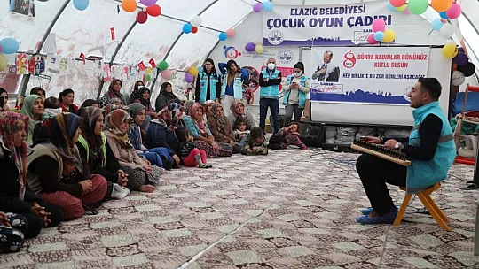 Elazığ Belediyesi depremzede kadınları yalnız bırakmadı