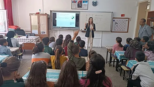 Elazığ'da 135 öğrenciye gıda güvenirliği eğitimi verildi