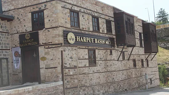 Öğrenciler müzede tarih dersi gördü