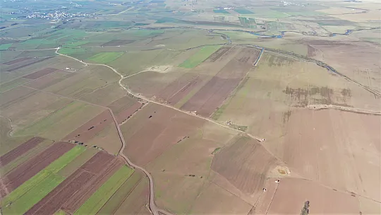 Önceden çölü andıran baraj sahası suyla doldu