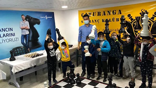Başarılarla ve Faaliyetlerle Dolu Dolu Geçen 3 yıl
