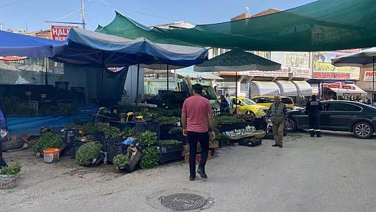 Bu Yöntem İle Ev Balkonları Bahçeye Dönüyor