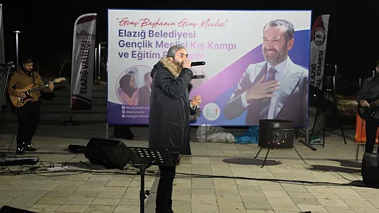 Başkan Şerifoğulları Elazığ Belediyesi Gençlik Meclisi'nin Kış Kampı Etkinliğine Katıldı