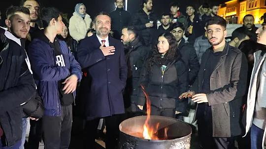 Başkan Şerifoğulları Elazığ Belediyesi Gençlik Meclisi'nin Kış Kampı Etkinliğine Katıldı