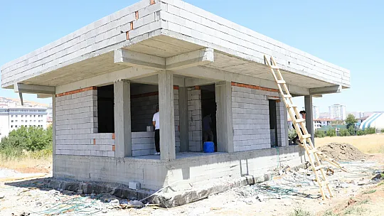 Başkan Şerifoğulları 'Mahalle Ayrımı Gözetmeden Şehrimizin Her Köşesine Hizmet Götürüyoruz'