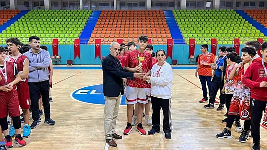 Basketbol Yerel Lig Müsabakaları Tamamlandı