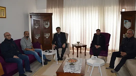 HÜDA PAR Elazığ'da Depremzede Ailelerle Bir Araya Geldi