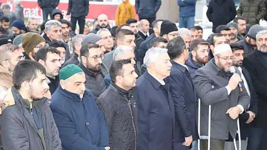 Demirbağ: 'İsveç, Ateşle Oynuyor'