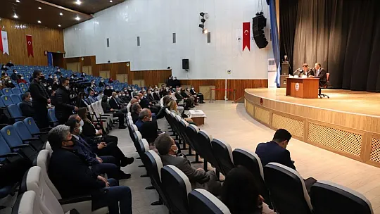 TÜBİTAK Başkanı Prof. Dr. Hasan Mandal Fırat Üniversitesi Akademisyen ve Öğrencileri ile Bir Araya Geldi