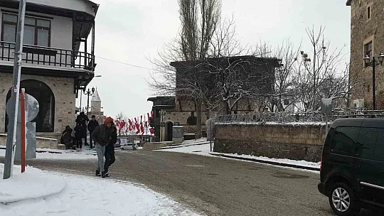 Türkiye'de 2 Güzel Mahalle Var İlki Harput, İkicisi Kar Yağınca Harput