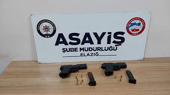 Elazığ'da, Çocuk Parkında Çatışan 2 Şüpheli Adliyeye Sevk Edildi