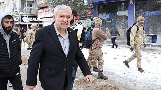 Milletvekili Demirbağ, Malatya'da Vatandaşların Acılarına Ortak Oldu
