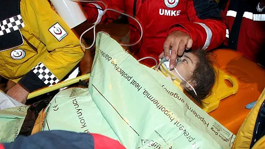 Depremin üzerinden 3 yıl geçti, enkaz altından kurtulanların üzerindeki etkisi geçmedi