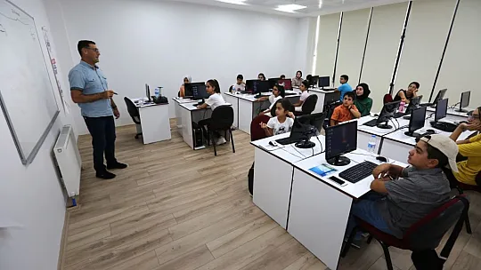 Ebegem Eğitimleri Yeni Yerinde Devam Ediyor