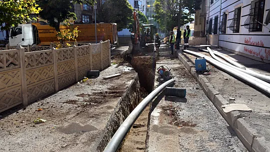 Elazığ Belediyesi Altyapı Çalışmalarını Sürdürüyor