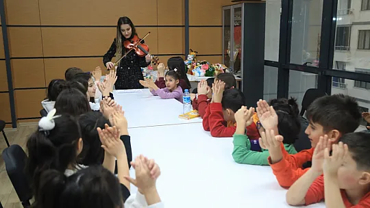 Elazığ Belediyesi Tatilde de Çocukları Unutmadı