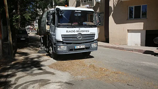 Elazığ Belediyesi Şehir Genelinde Hijyen Çalışmalarını Sürdürüyor