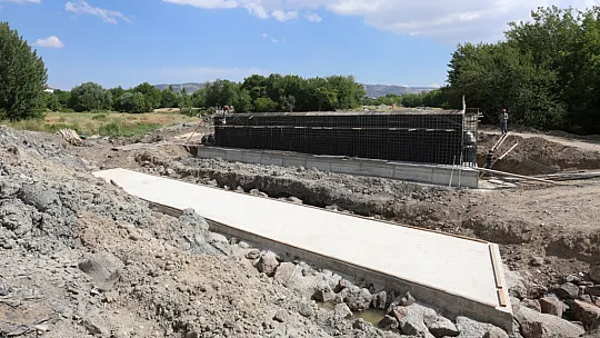 Elazığ Belediyesi, Şorşor Deresi Üzerinde Yeni Köprü İnşa Ediyor