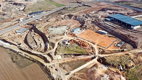 Elazığ Belediyesi Spor ve Yaşam Kompleksi İnşası Sürüyor