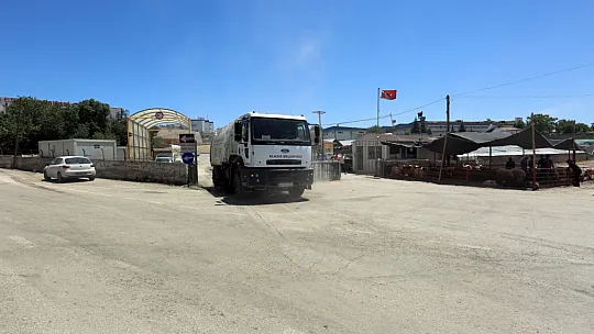 Elazığ Belediyesi'nden Şehir Genelinde Bayram Temizliği